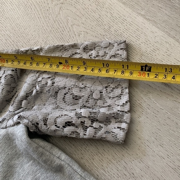 Ann Taylor LOFT Sweater size XXS‎ gray knit lace sleeves casual dressy - Picture 3 of 8